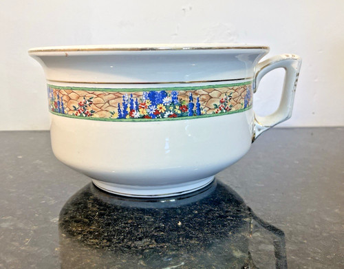 Falcon ware chamber - ware, pot